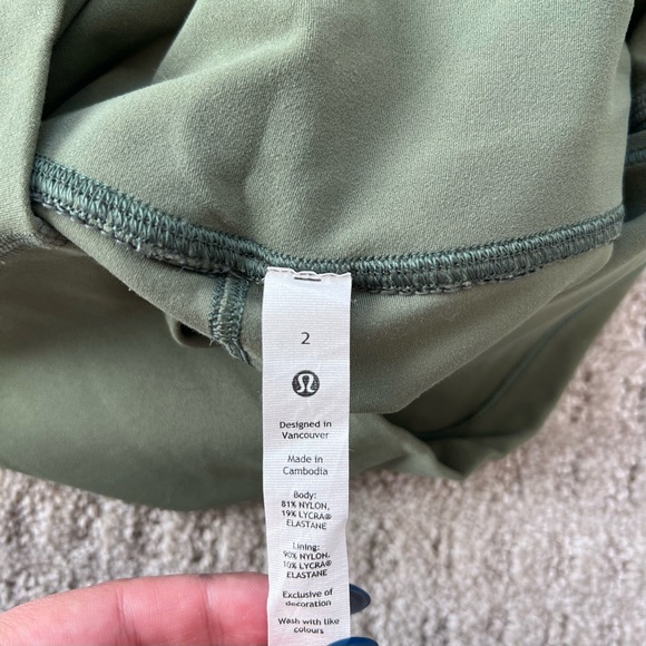 Lululemon Cropped Green Align Leggings - Picture 4 of 5